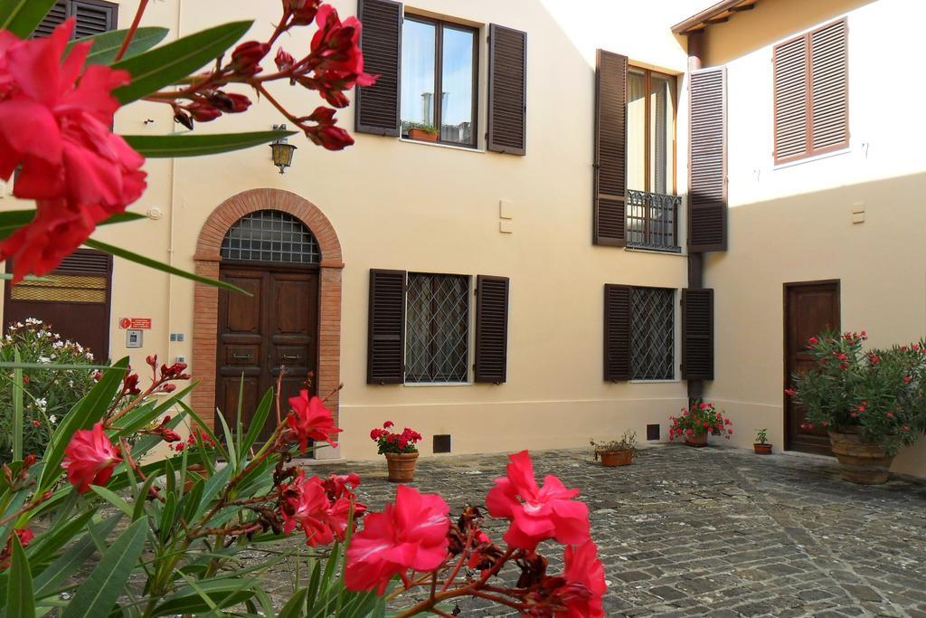 Agriturismo Montecorona 艾姆波蒂德 外观 照片
